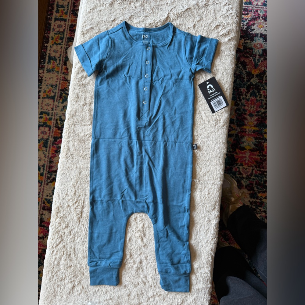 RAGS 2T short sleeve romper NWT